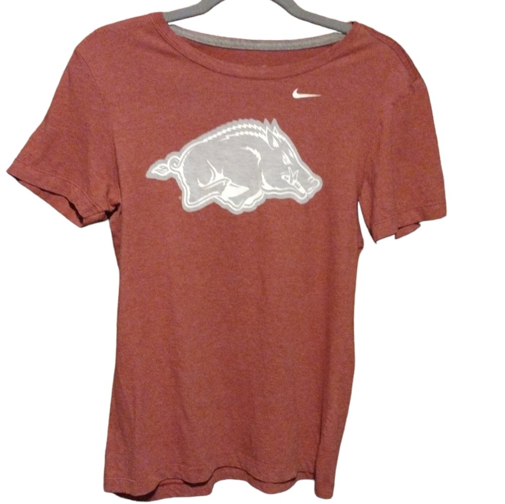Nike Arkansas Razorback Women's Large Slim Fit Tshirt